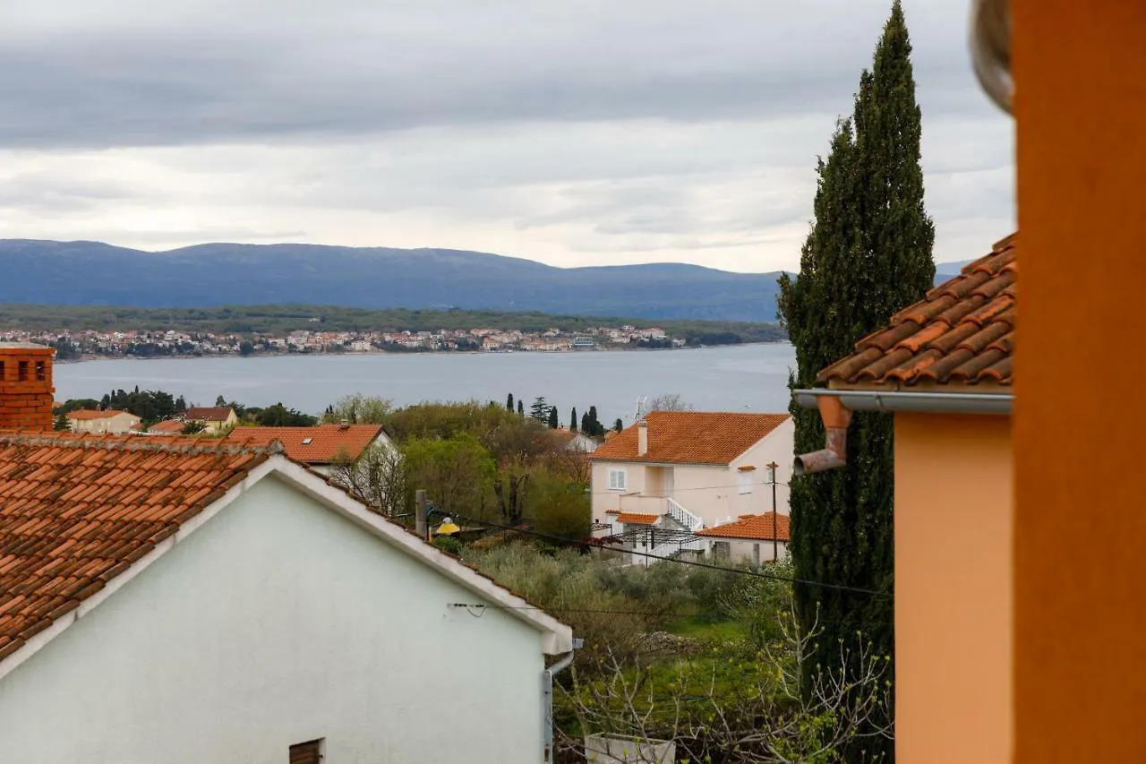 Apartman Spacious And Modern App With Big Terrace Malinska